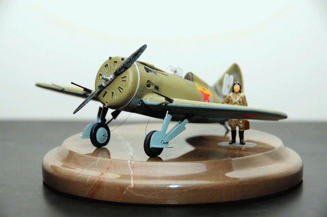 и16тип17 1:48Eduard