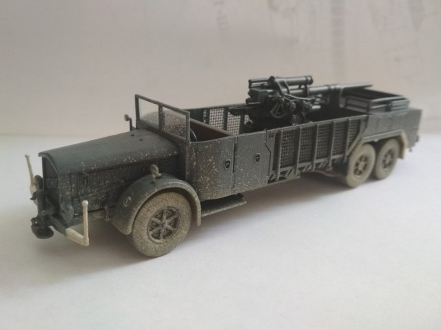 Vomag 7 or 660 mit 8,8 Flak