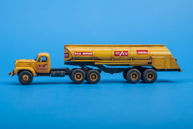 Internat.... точно не знаю