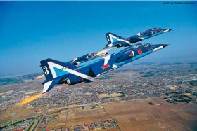 Mitsubishi T-2 Blue Impulse