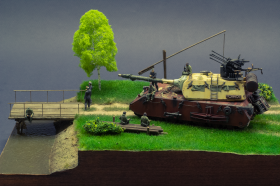 Разведка сказала "Мост там есть"