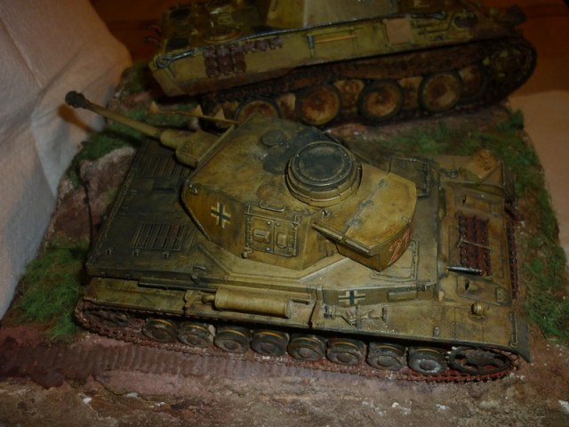 Один готов!