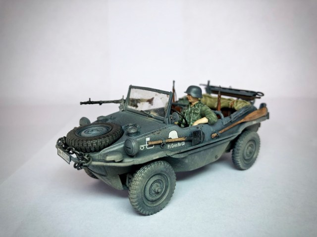 Schwimmwagen type 166