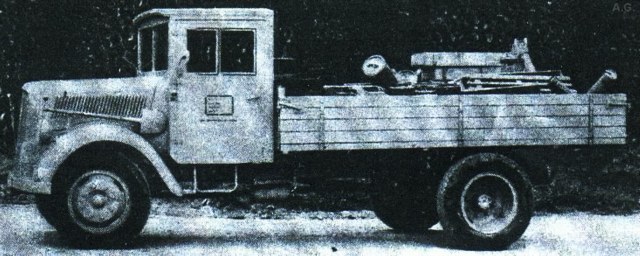 Mercedes-Benz L 701 '1944–45  (лицензионный Opel Blitz)