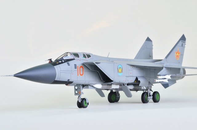 МиГ-31Б  ВВС Казахстана 10 (красный)