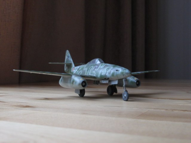 Me-262