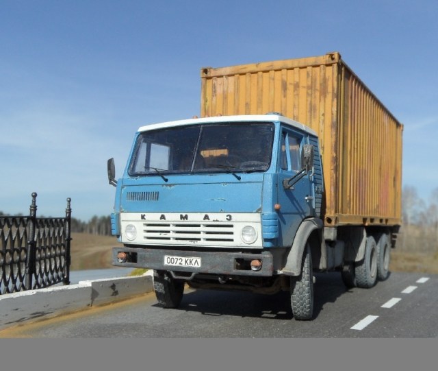 КАМАЗ-53212 контейнеровоз