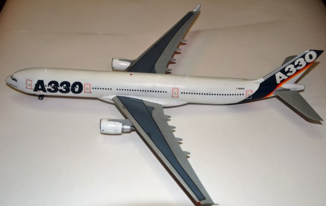 AIRBUS  A330-300