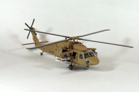 UH-60a desert hawk 1:72 пустынный ястреб