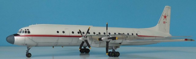 Ил-18А, = 001= , Салон ,ВВС СССР.