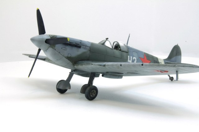 Spitfire Mk.VB (ВВС СССР) 1/48 «Экспресс-модель-2018» С-Пб.