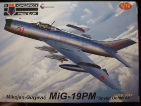 МиГ-19ПМ 1/72