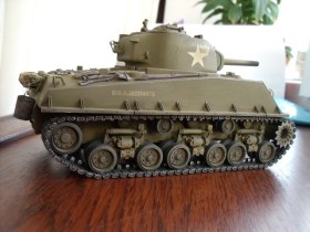 105-мм гаубица M4