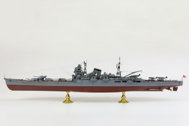 Tamiya 1/350 IJN Heavy Cruiser "TONE"+ PE Eduard