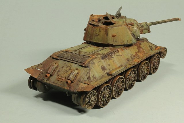 Сгоревшая Т-34ка