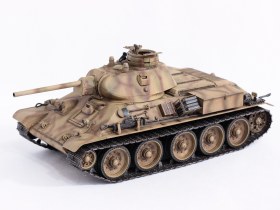 Немецкая модификация трофейного советского среднего танка Т-34-76. Лето, 1943 г.