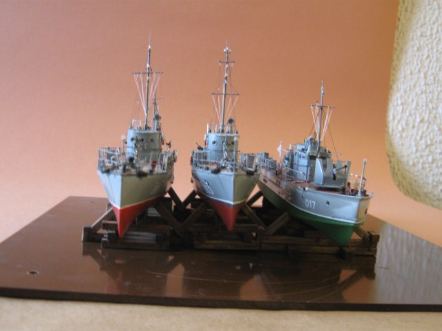 Группа охотников