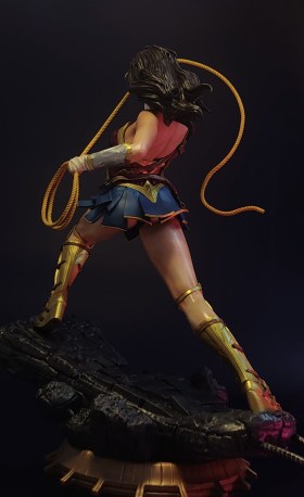 Чудо женщина