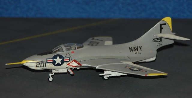 F-9f-8 Cougar