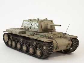 КВ-1 с экранированной башней (ЛКЗ, июнь-июль 1941) "Победа будет за нами!"