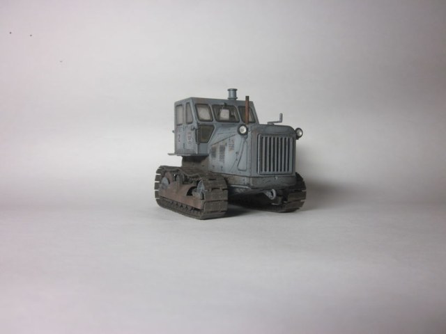 Трактор т-100