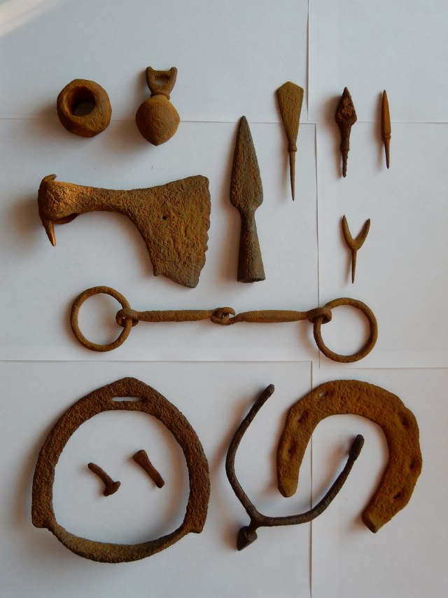 Ржавое средневековое железо