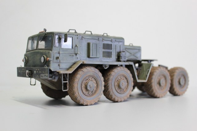 МАЗ-537Г + полуприцеп ЧМЗАП-5247Г