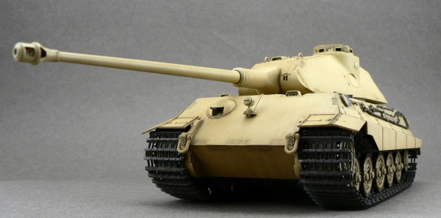 Sd.Kfz.182 King Tiger Initial Production