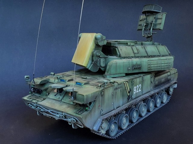 Зенитно-ракетный комплекс Тор-М2