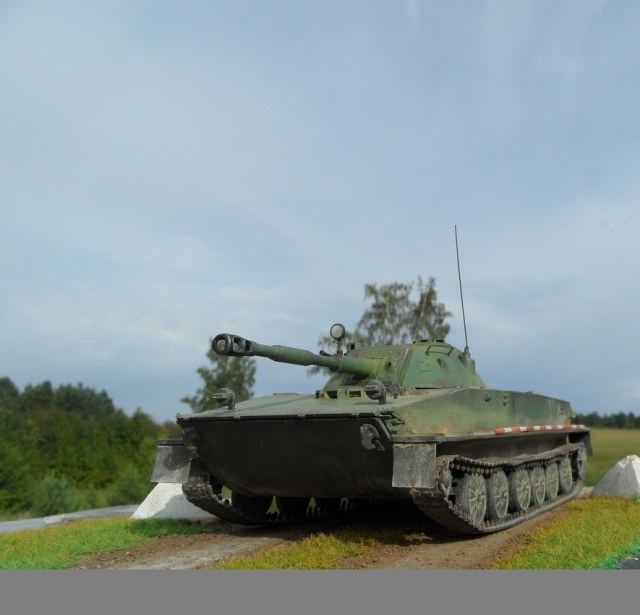 Плавающий танк ПТ-76