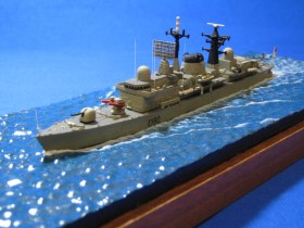 Английский эсминец УРО  H.M.S. Sheffield