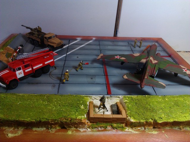 Подбитый "Грач"