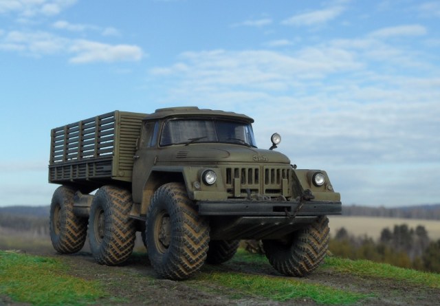 Вездеход ЗИЛ-132