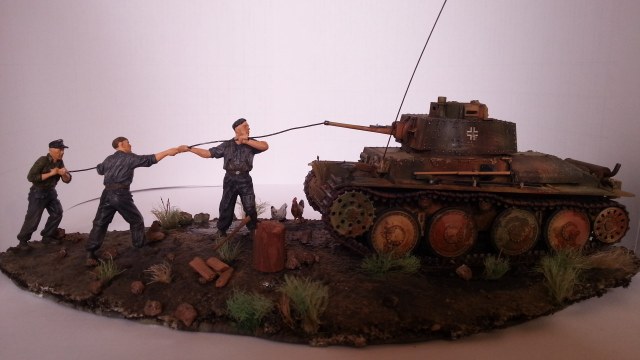 Pz.Kpfw38(t). Немецкие танкисты за работой. Курам на смех