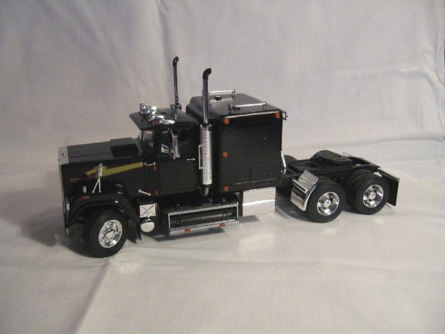 American superliner (MACK)