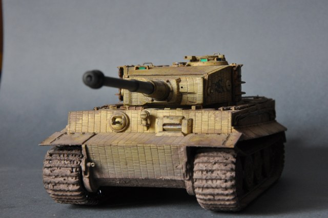 Немецкий тяжелый танк T-VI "Тигр" (Tiger)