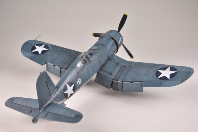 F4U-1