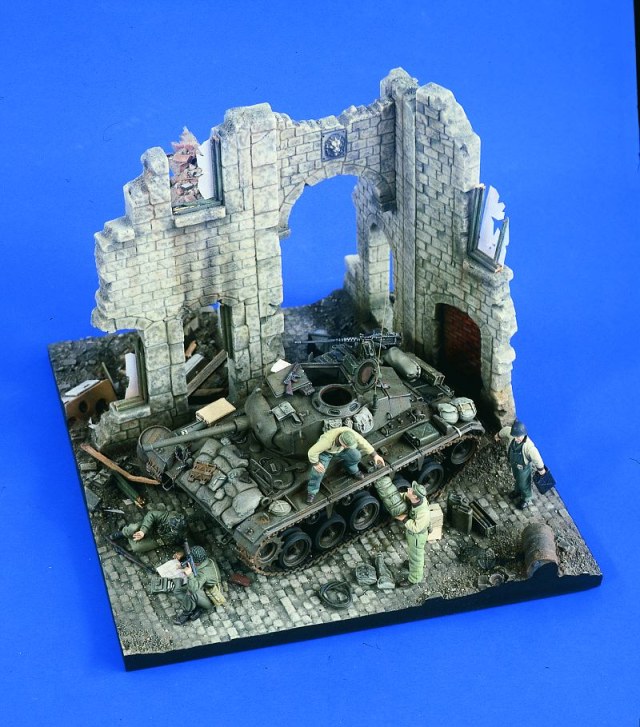 1:35 OLD EUROPEAN VILLAGE STREET #2110