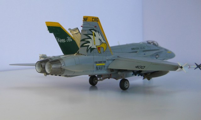 A\F-18C VFA-195 Dambaster