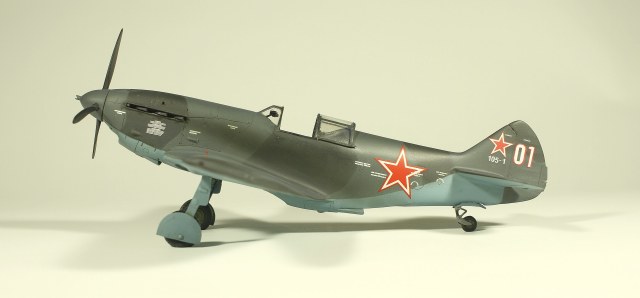 Истребитель "105"