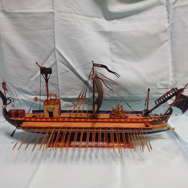 Трирема пиратов