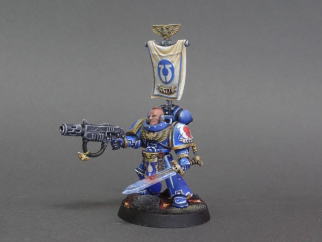 Вархаммер Сержант Ультрамарин