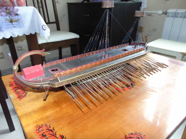 КАРФАГЕНСКИЙ БОЕВОЙ КОРАБЛЬ