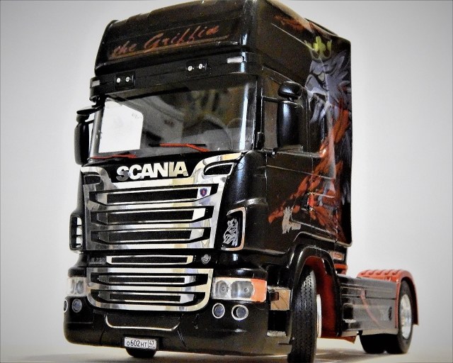 Скания R730 грифон