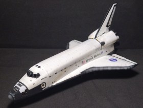 Space Shuttle Atlantis 1/144
