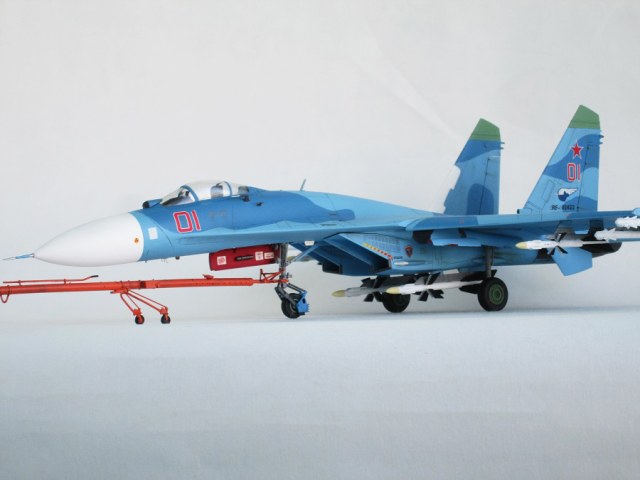 Су-27   б/н  01  " КРЫМСК"