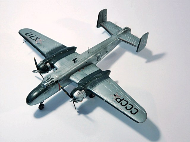 B-25J (CCCР-Х717)