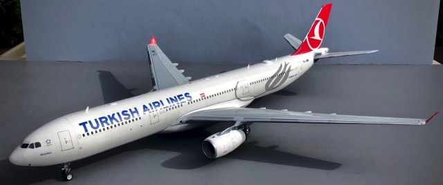 Airbus A-330-343 Turkish Airlines