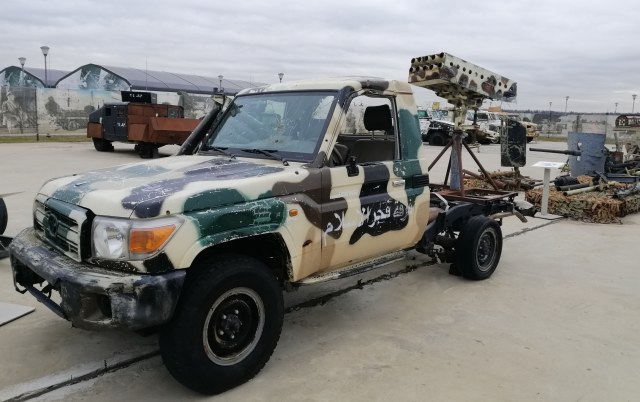 Toyota Land Cruiser 79