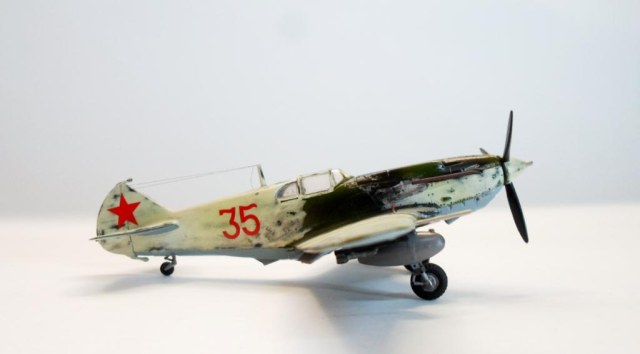 ЛаГГ-3 Г.Д.Костылёва (14+32 победы)